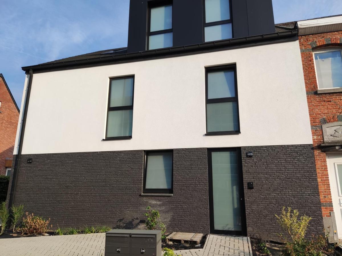 Gasthuis Puytvoet Sint-Niklaas Exteriör bild